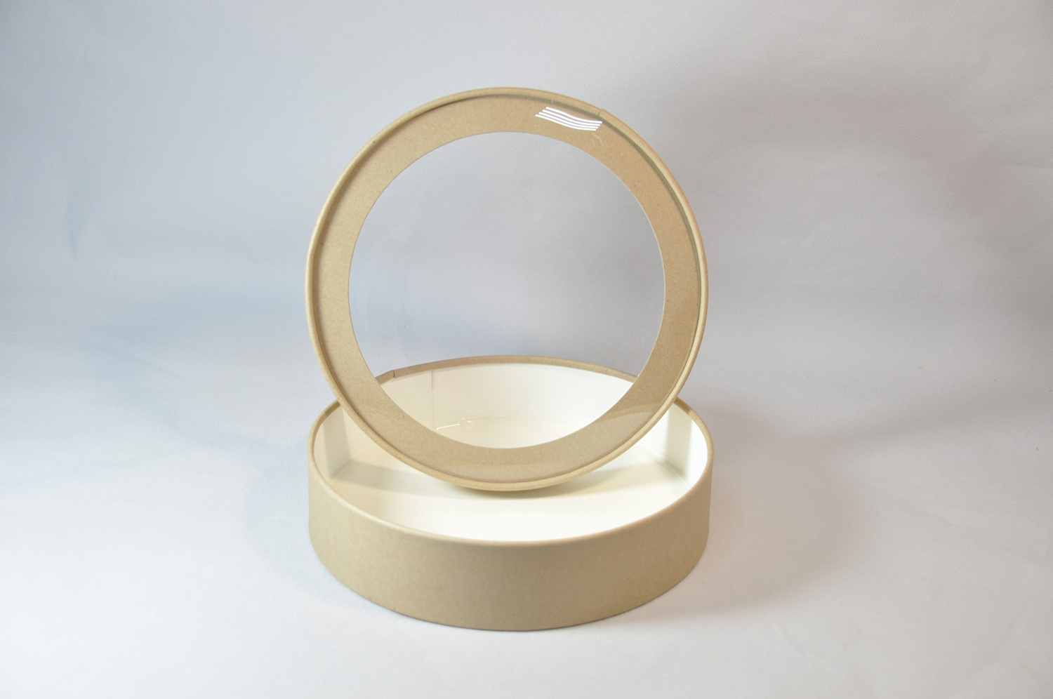 Коробка подарочная  с окном 25*5см